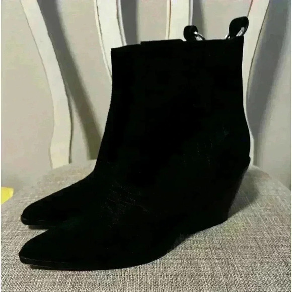 PAIGE Laney Western Suede Ankle Boot Size 9 - Picture 3 of 10